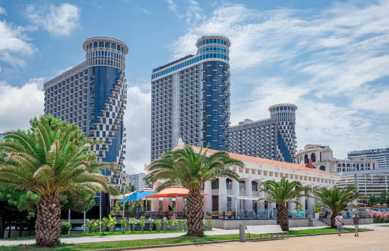 Orbi Sea Towers Hotel Official Batumi Eksteriør billede